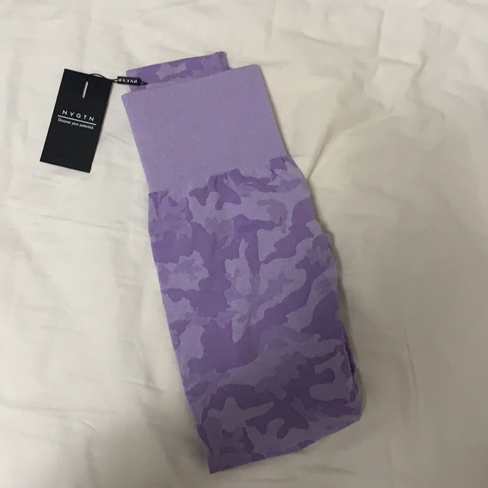 NVGTN camo leggings